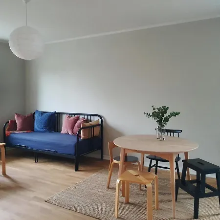 Tilava Rauhallinen Kaksio,ilmainen Pysakointi&wifi * Vantaa